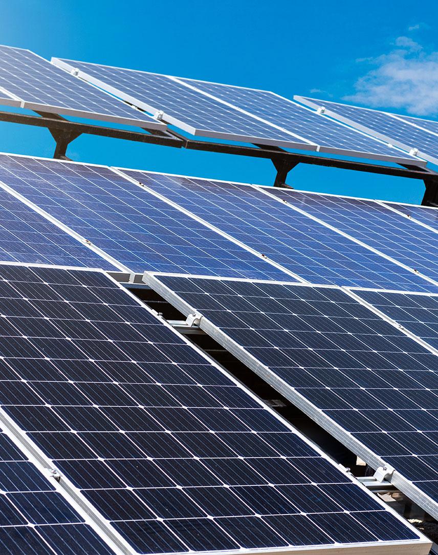 Solaranlage mit bifazialen PV-Modulen