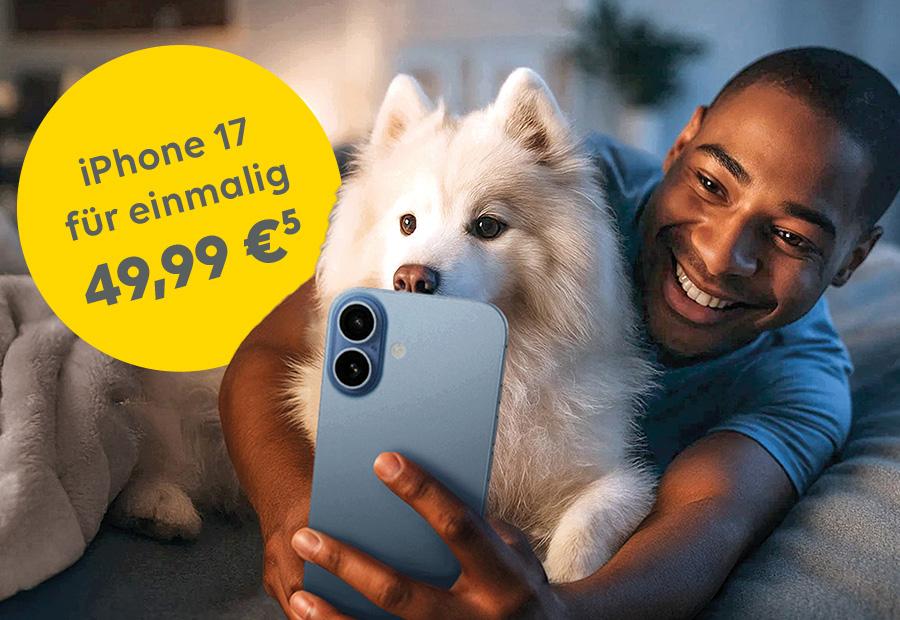 Mann macht Selfie mit seinem Hund